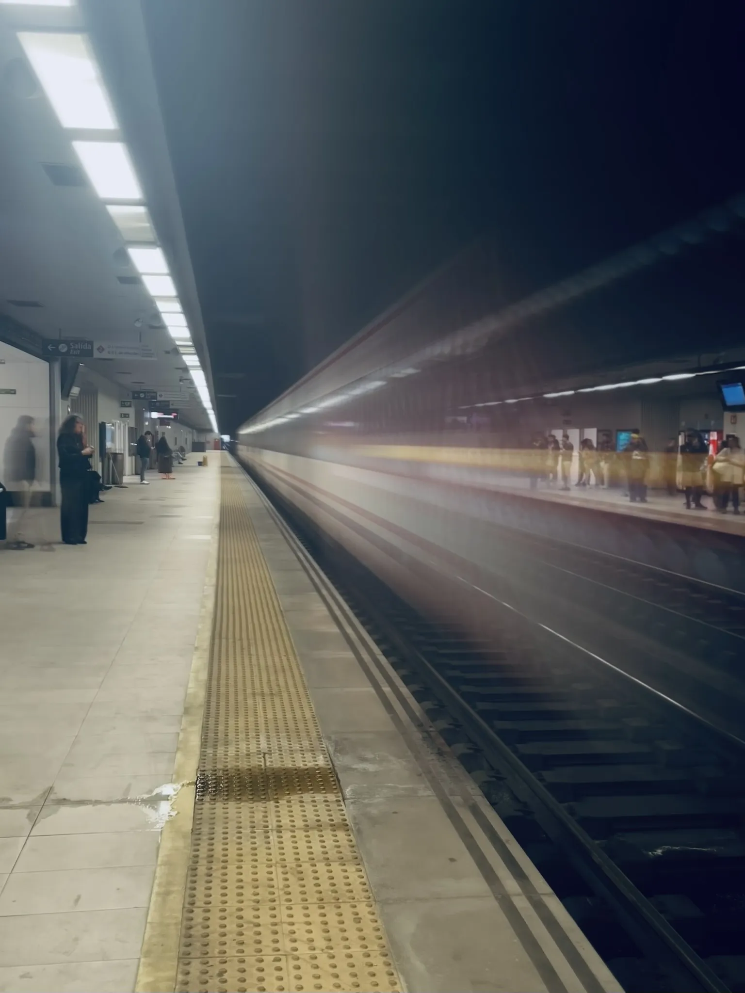 Un livre, une fenêtre ?